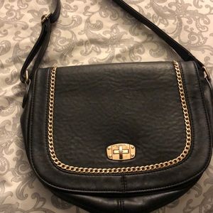 Black with Gold Chain Shoulder Purse